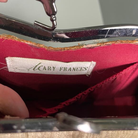 Vintage Mary Frances Beaded Velvet Clutch. - Picture 8 of 9